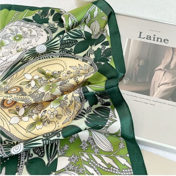 Four Leaf Clover Silky Scarf 🍀 - Picture 4 of 5